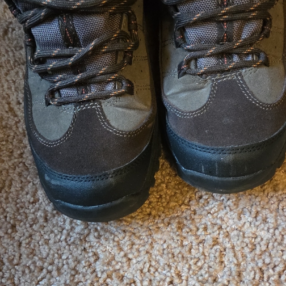 Sonoma Two-Tone Brown and Olive Lace-Up Hiking Boots - Picture 8 of 10